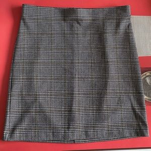 Dynamite plaid skirt